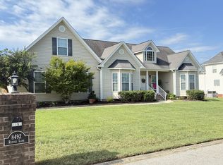 8492 Refuge Ln, Ooltewah, TN 37363