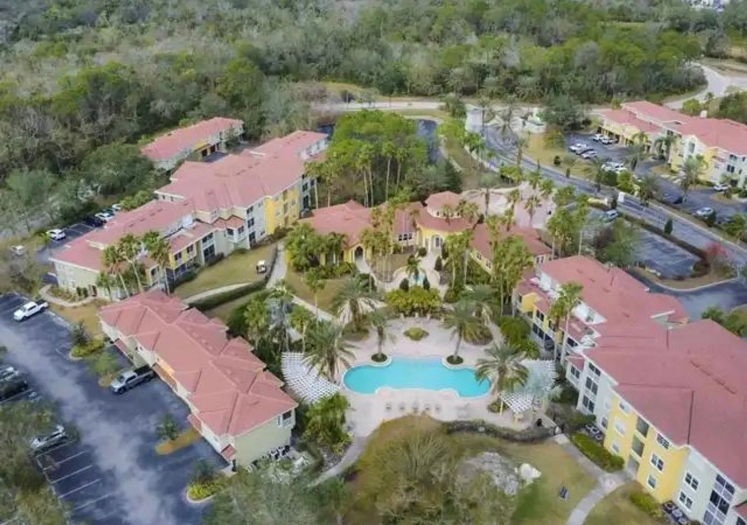 Excellent Sarasota Location — Photo 1