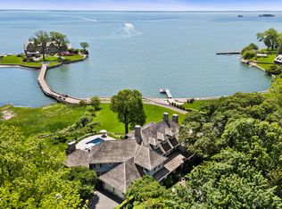 579 Indian Field Rd, Greenwich, CT 06830