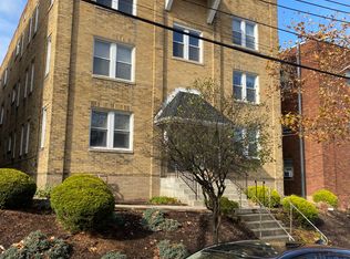 714 Roselawn Ave APT 2, Pittsburgh, PA 15228