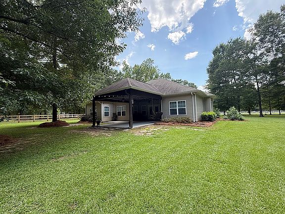 5th image of 320 Arena Rd