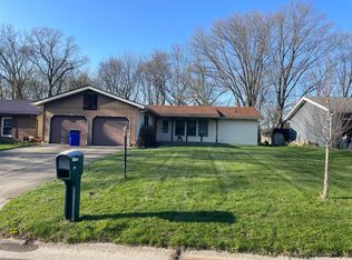766 Brush Rd, Ravenna, OH