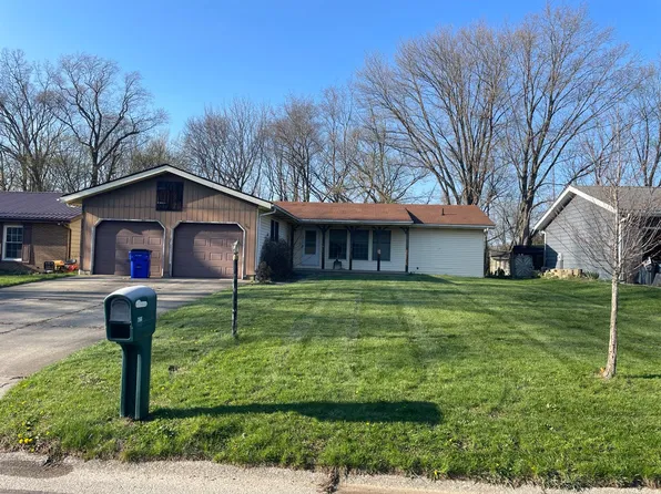 766 Brush Rd, Ravenna, OH 44266