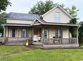 201 N Franklin St, Mentone, IN 46539