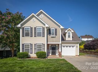 418 Eastway Ln SW, Conover, NC 28613