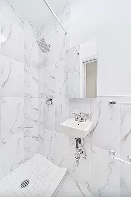 Rented by Living New York | media 6