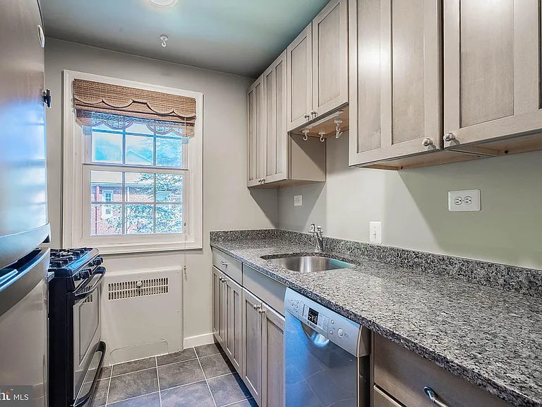 4374 N Pershing Dr #43744 — Photo 16