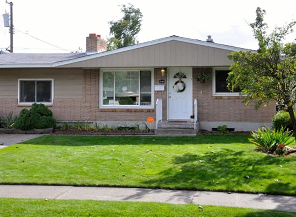 1st image of 3105 W Bismark Ave