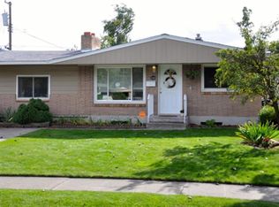 3105 W Bismark Ave, Spokane, WA 99205