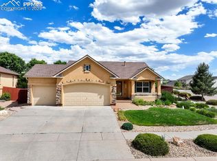 7517 Legend Hill Dr, Colorado Springs, CO 80923