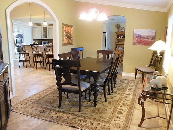 Formal Dining