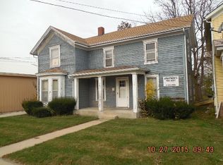 305 S Ayer St, Harvard, IL 60033