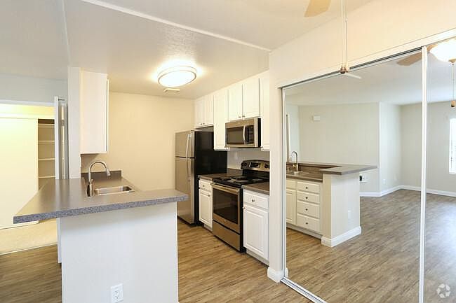 1st image of 13612 Hilleary Pl APT 114
