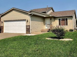 532 S Wheatland Ave, Sioux Falls, SD 57106
