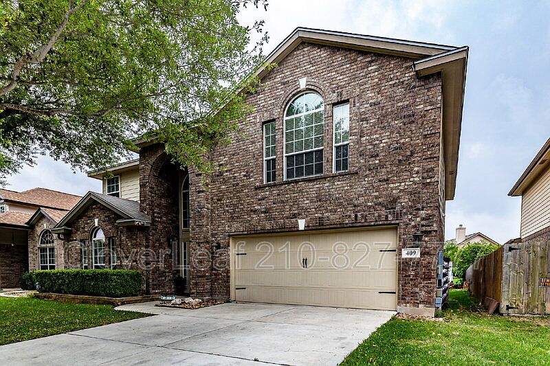 1st image of 409 Loch Lomond Dr