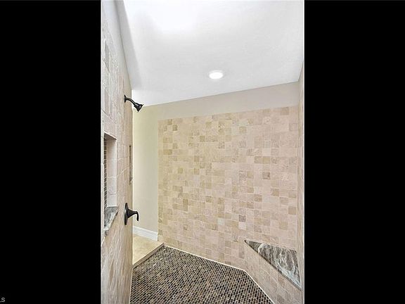 4th image of 1424 NW 29th Pl