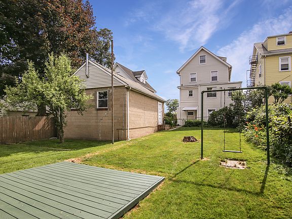 5th image of 67 Grandview Ave