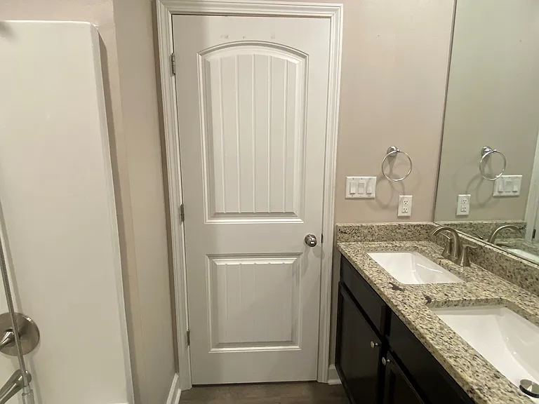2512 Garden Dr — Photo 14