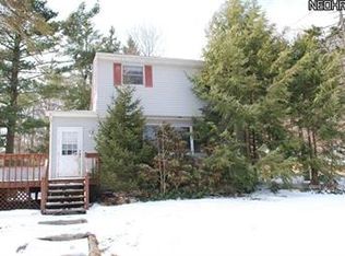 7927 Cedar Rd, Chesterland, OH 44026