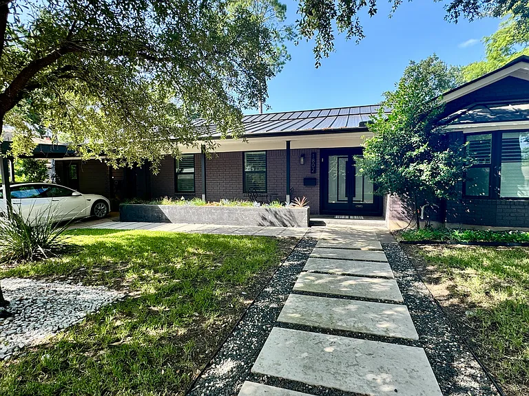 1802 Westmoor Dr #A — Photo 17