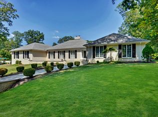 1548 Oakshire Ln, Wall Township, NJ 08736