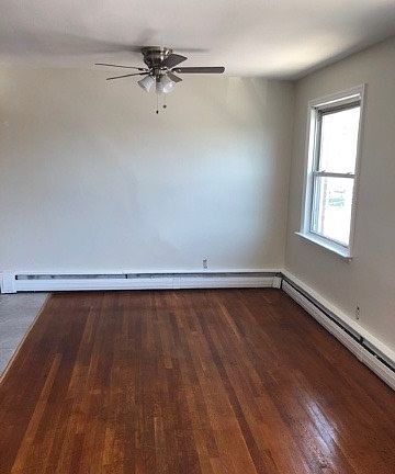 5th image of 235-06 Hillside Ave #3