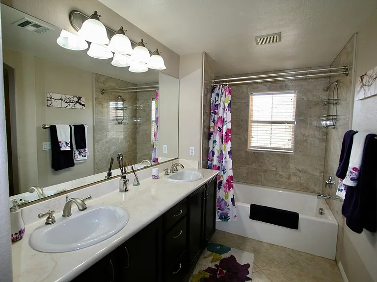 820 Canterra St #2052 — Photo 24
