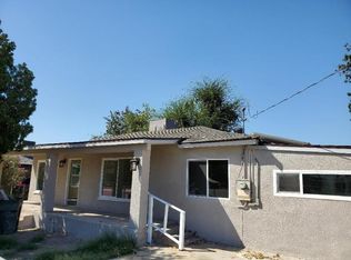 9720 Howard St, Lamont, CA 93241
