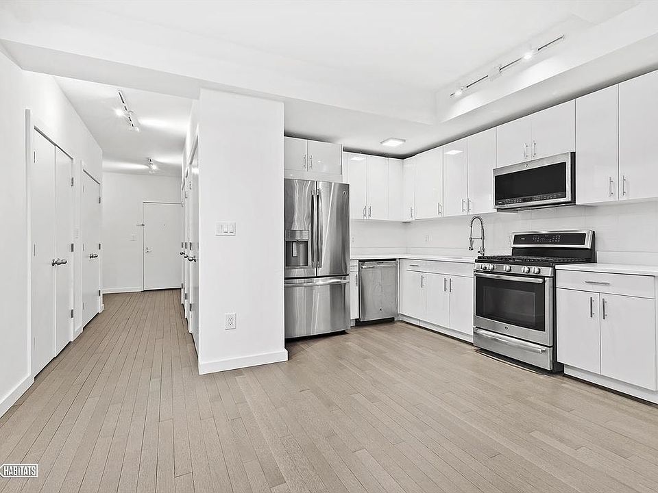 1st image of 393 W End Ave APT 14D