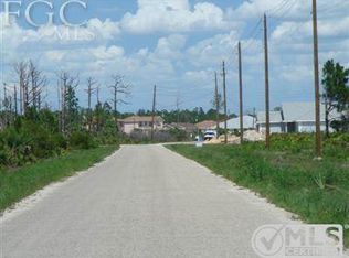 467 Windermere Dr, Lehigh Acres, FL 33972