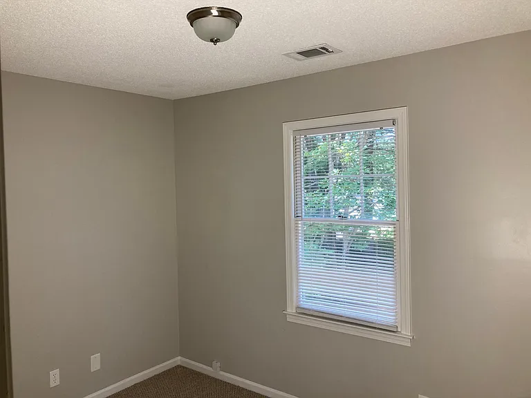 Upstairs bedroom 1