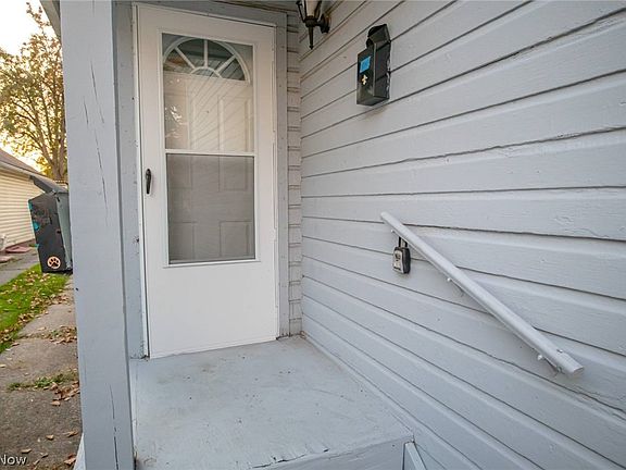 4th image of 3314 W 32nd St