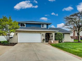14109 Yorktown Dr, Orland Park, IL 60462