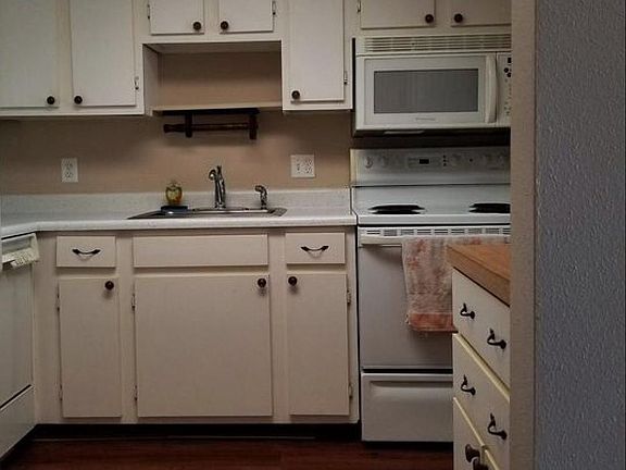 4th image of 325 N Halifax Ave #309