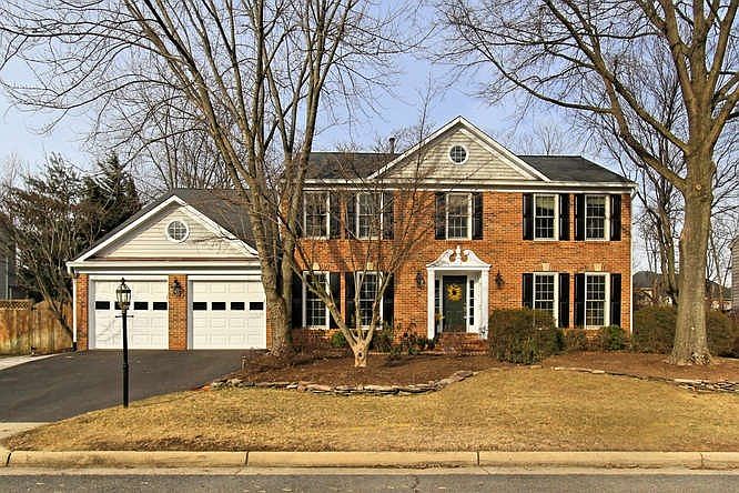 For Sale: 4612 Sutton Oaks Drive, Chantilly, Virginia 20151