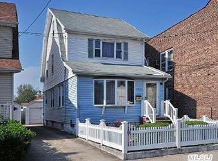 19107 42nd Ave, Flushing, NY 11358