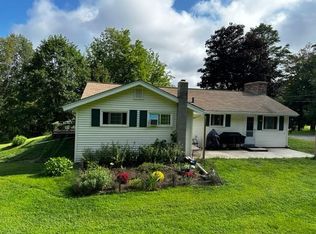 91 Ridgewood Rd, Springfield, VT 05156