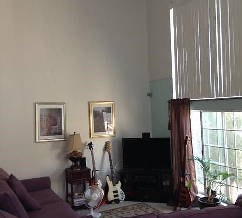 5th image of 11150 Glenoaks Blvd Unit 12