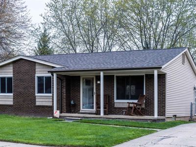 19155 Porter Dr, Clinton Township, MI, 48038