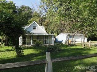 212 N Shore Dr, Crystal, MI 48818