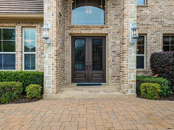 2157-kimbrough-dr-irving-tx-1-High-Res-2.jpg