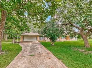 8713 Wayfarer Ln, Houston, TX 77075