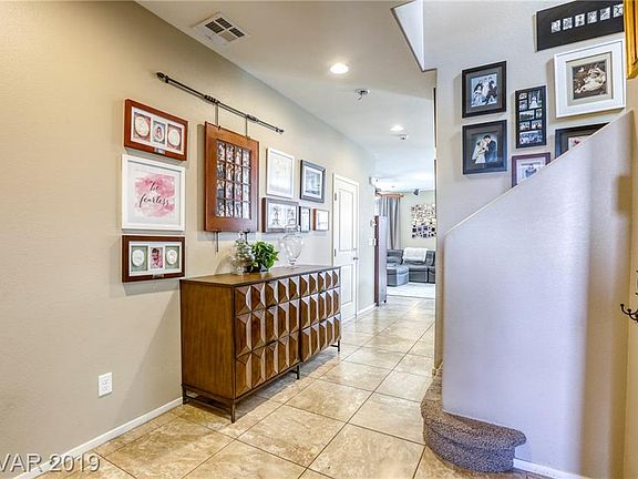 3rd image of 10597 Hamdem Ave