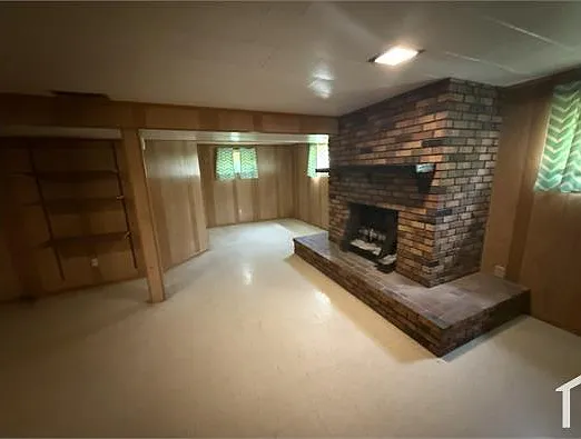 9732 Gloucester Dr — Photo 18