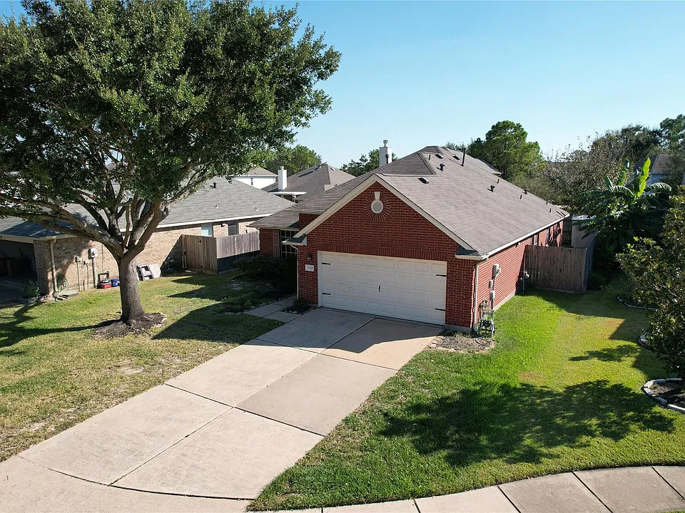 24427 Tucker House Ln