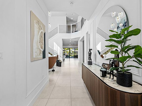 4th image of 8325 Royal County Down Road