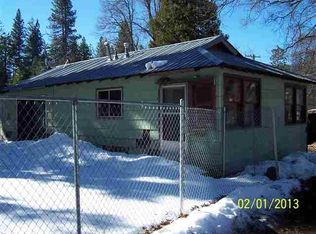 907 Douglas Ln, Mount Shasta, CA 96067