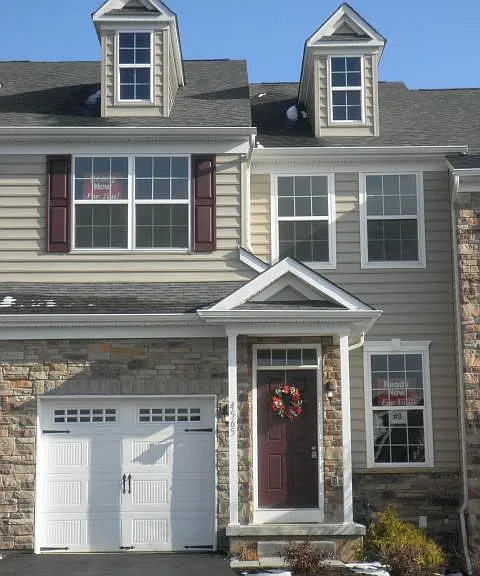 4565 Woodbrush Way — Photo 1
