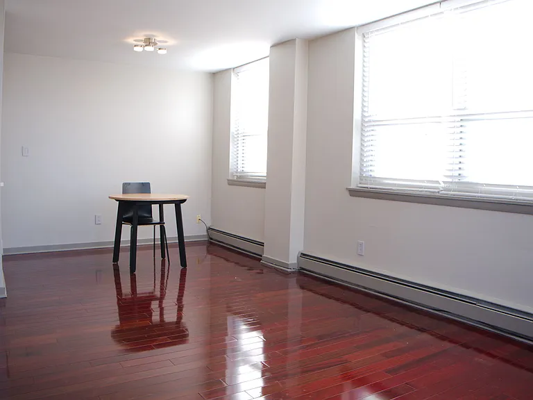 1707 N Prospect Ave #8C — Photo 3