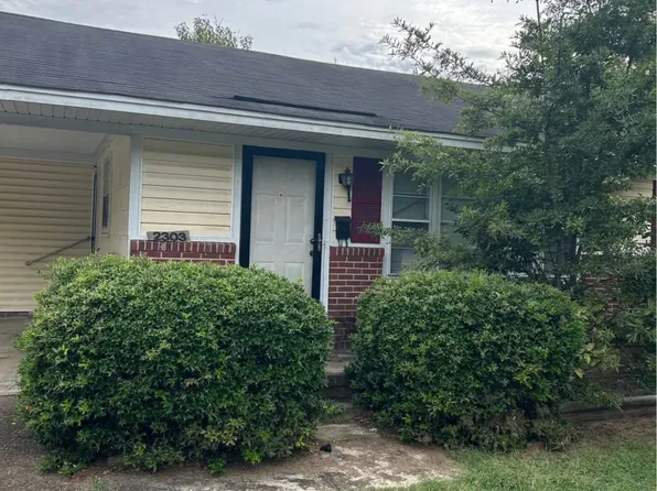 2303 Rasberry St, Tupelo, MS 38801